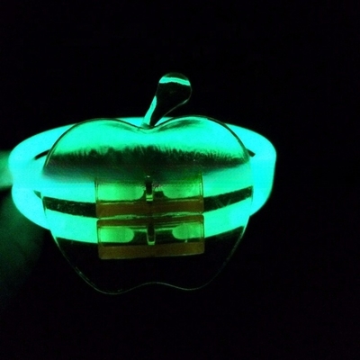 PE Fluorescerende Vloeibare Vlinder Glow Stick Armbanden voor Halloween Trick of Treat