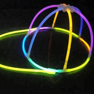 Kerstfeest decoratie Meerdere kleuren Glow Stick Cap met 6-12 uur gloeiende tijd