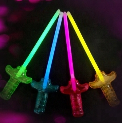 8 inch Plastic Glow Sword Stick Perfect voor camping gelegenheid en evenement feestvoorzieningen
